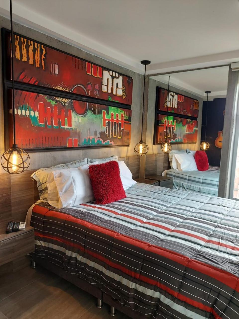 All Inclusive Suites Medellin Ngoại thất bức ảnh